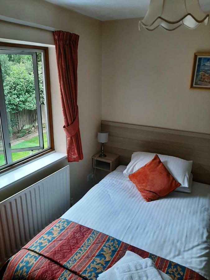 The Pilgrim'S Guest House Newbury  Exterior foto